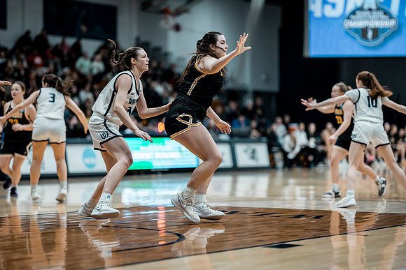 UWS WBB vs Whitman-1-130