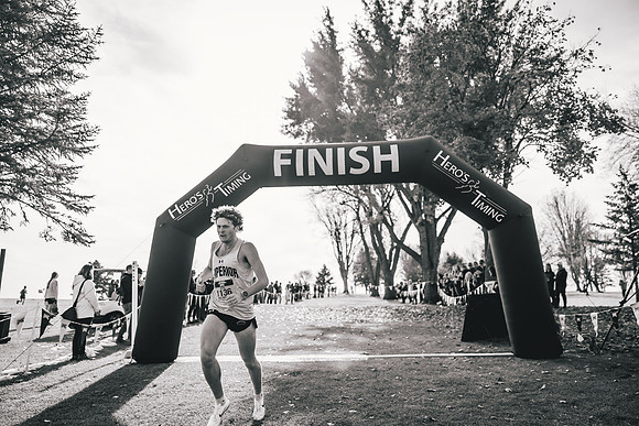 UWS XC CHAMP-1-234