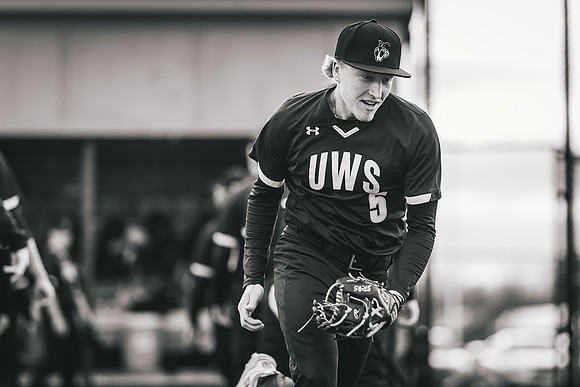 UWS vs MLC DH-1-41