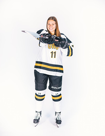 #11 ANDREA STELLING (5)