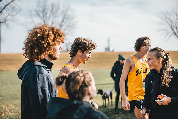 UWS XC CHAMP-1-254