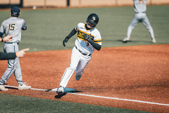 UWS BSB vs CAR DH-1-32
