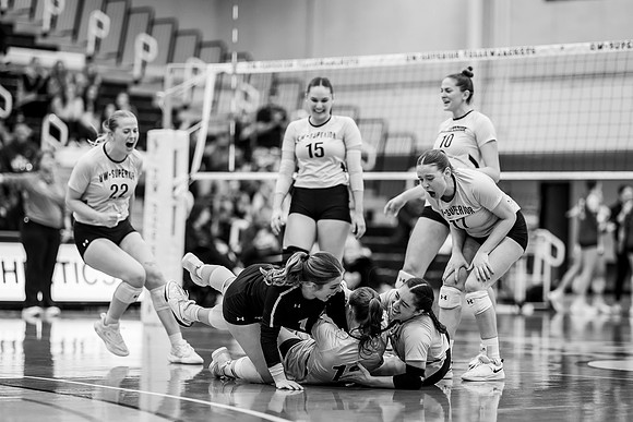 UWS VB vs. UNW Edit -1-109