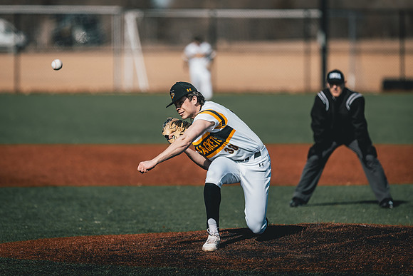 UWS BSB vs CAR DH-1-197