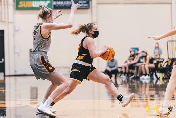2022.01.15 UWS WBB vs. UMM WM25