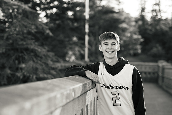 Oscar Senior Shoot-1-190