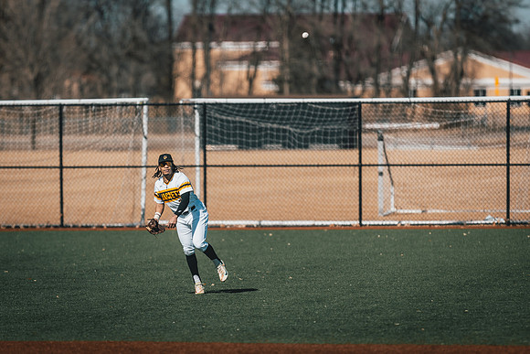UWS BSB vs CAR DH-1-141