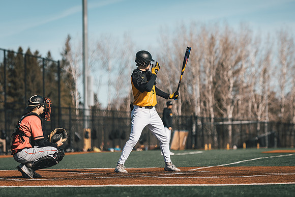 UWS vs MLC DH-1-98