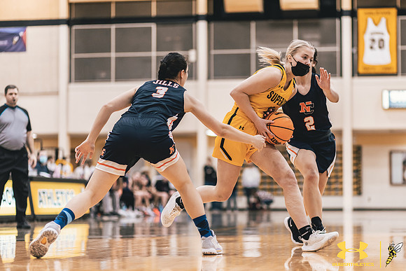 2022.01.29 UWS WBB vs. Northland WM109