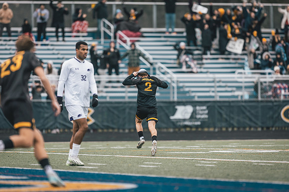 UWSMSOCNCAA-1-148