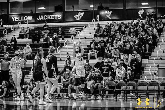 2022.01.29 UWS WBB vs. Northland WM35