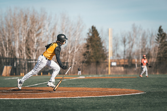 UWS vs MLC DH-1-111