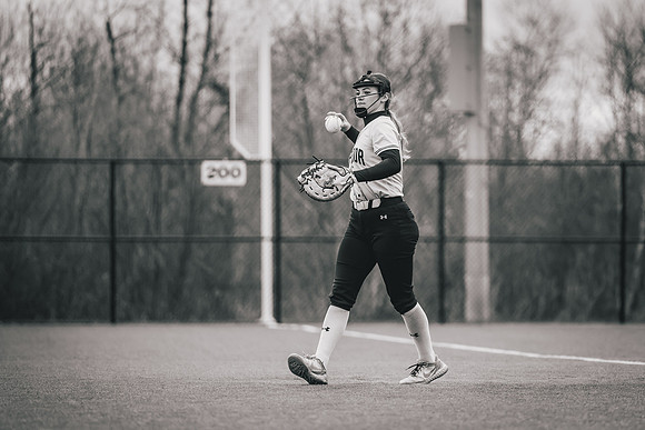20240423_SoftballvsMartinLuther_Edits_Harry_-174
