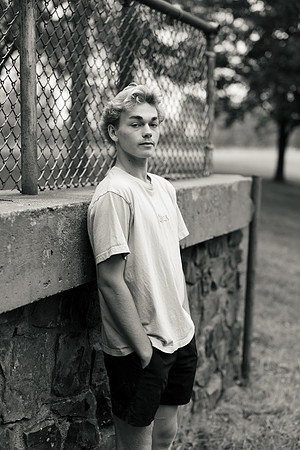 Gavin Senior Shoot 2-1-140