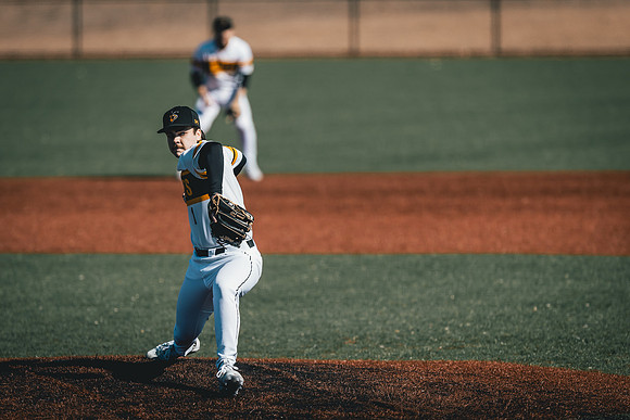 UWS BSB vs CAR DH-1-125