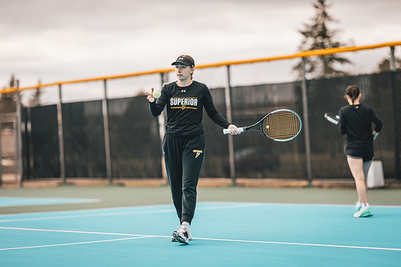 WTEN vs UNW-1-6