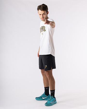 Igor Guetten Chaves White 10