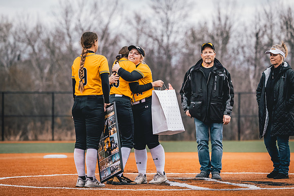 20240423_SoftballvsMartinLuther_Edits_Harry_-228
