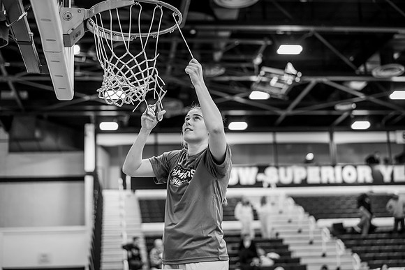 UWS WBB vs UNW-1-150