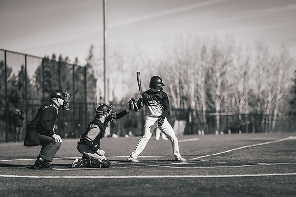 UWS vs MLC DH-1-79