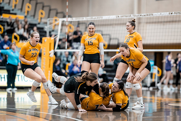 UWS VB vs. UNW Edit -1-108