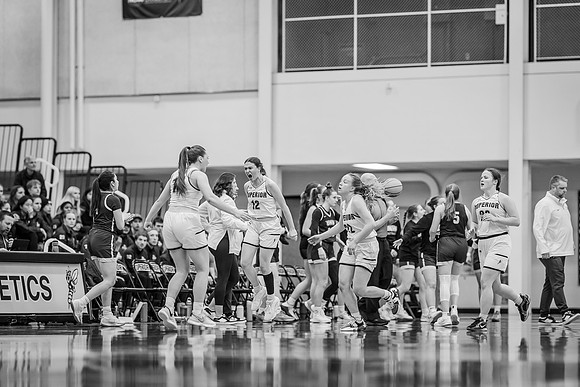 UWS WBB vs UNW-1-93