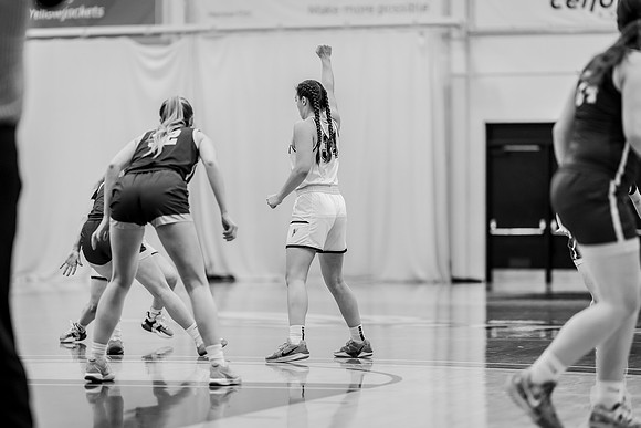 UWS WBB vs UNW Edits-1-86