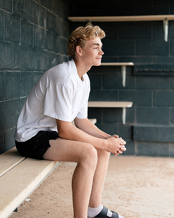 Gavin Senior Shoot 2-1-129