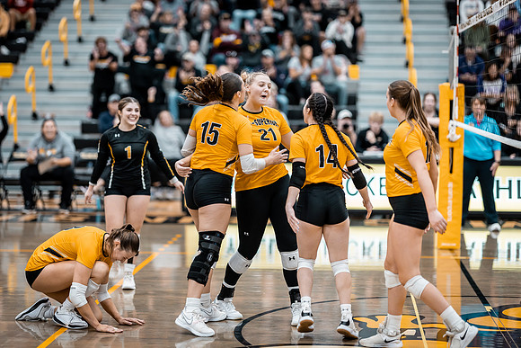 UWS VB vs. UNW Edit -1-175