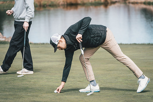 UWS GOLF vs CSS-1-232