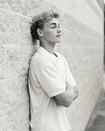Gavin Senior Shoot 2-1-116