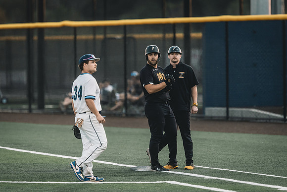 UWS BSB vs RWU-1-59