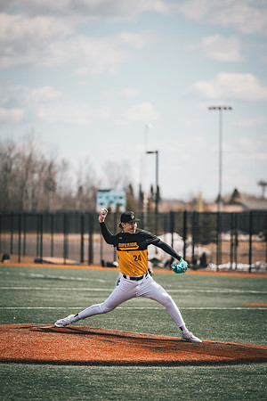 UWS BSB vs Crown D2 DH-1-66