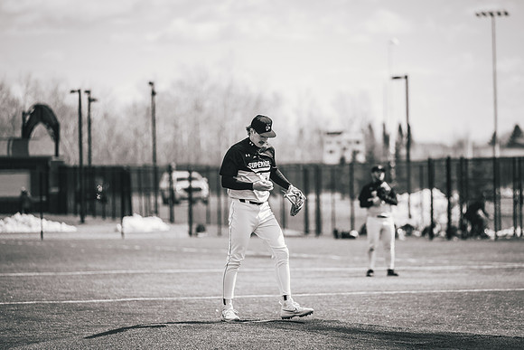 UWS BSB vs Crown D2 DH-1-62