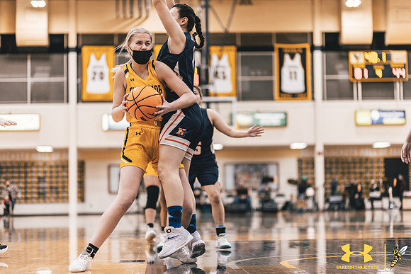 2022.01.29 UWS WBB vs. Northland WM111