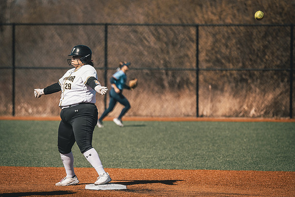 UWS SB vs CSS-1-105
