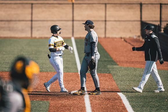 UWS BSB vs CAR DH-1-79