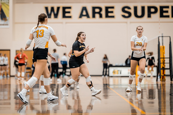 UWS VB vs. CSS-1-52