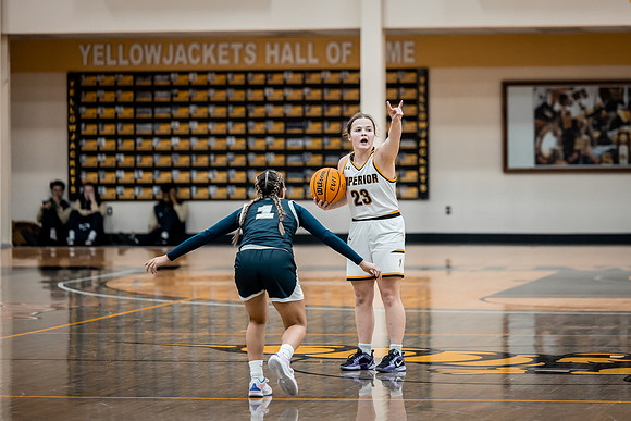 UWSWBBvsNCU2-1-185