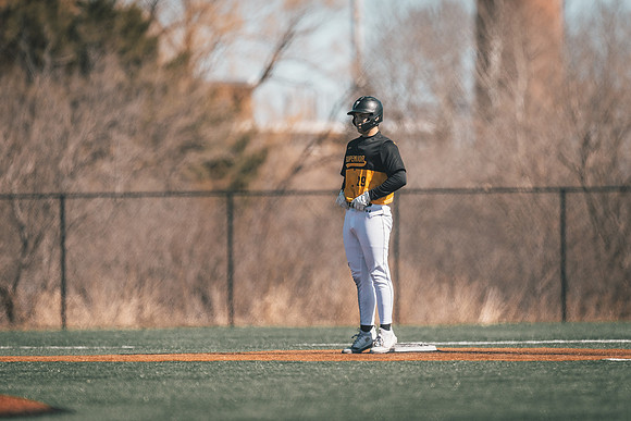 UWS vs MLC DH-1-190