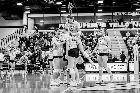 UWS VB vs. UNW Edit -1-198