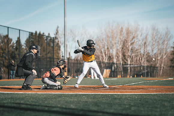 UWS vs MLC DH-1-94