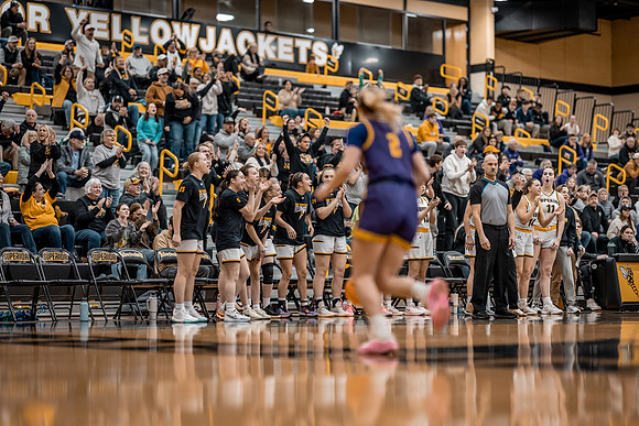 UWS WBB vs UNW-1-86
