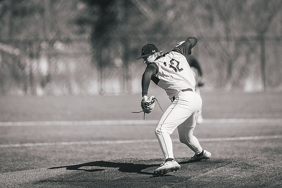 UWS vs MLC DH-1-219