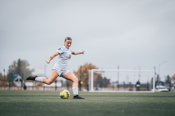 20241012_UWSWSOC-50