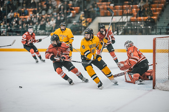 MHOk vs UWRF 0301-1-38