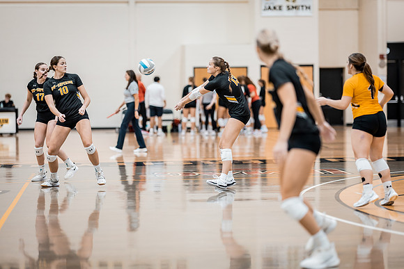 UWS VB vs. HU-1-15