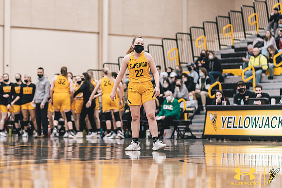 2022.01.29 UWS WBB vs. Northland WM49