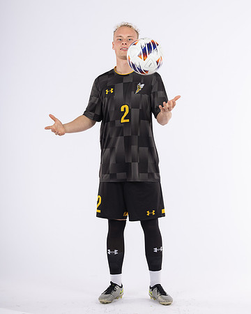 2 Melvin Andersson Black 11