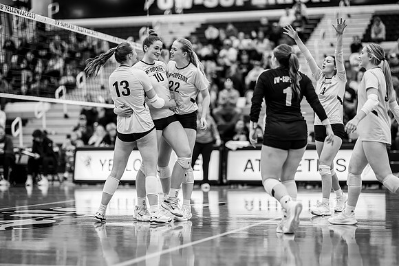UWS VB vs. UNW Edit -1-190